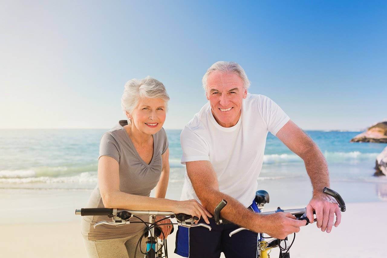 Elderly couple with good ocular health